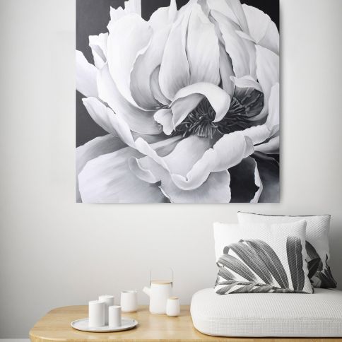 WHITE PEONY